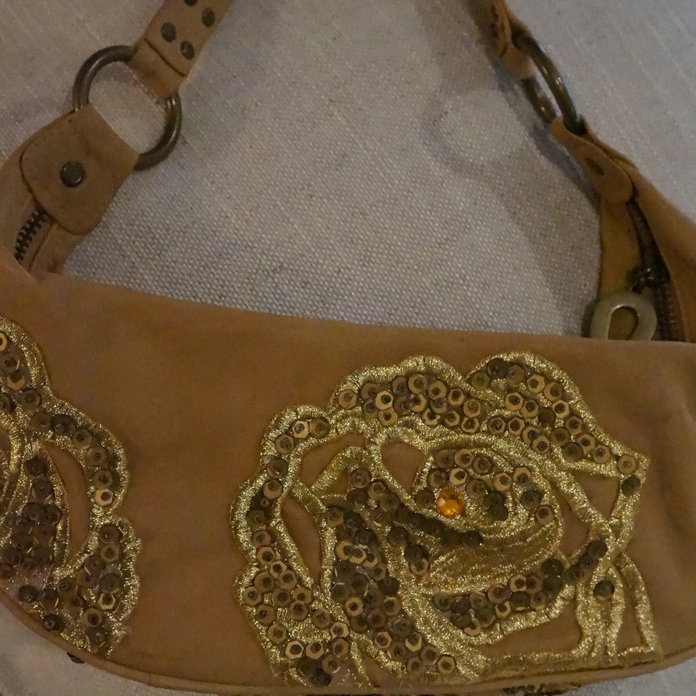 Betsy Johnson Shoulder Bag - Picture 3 of 5